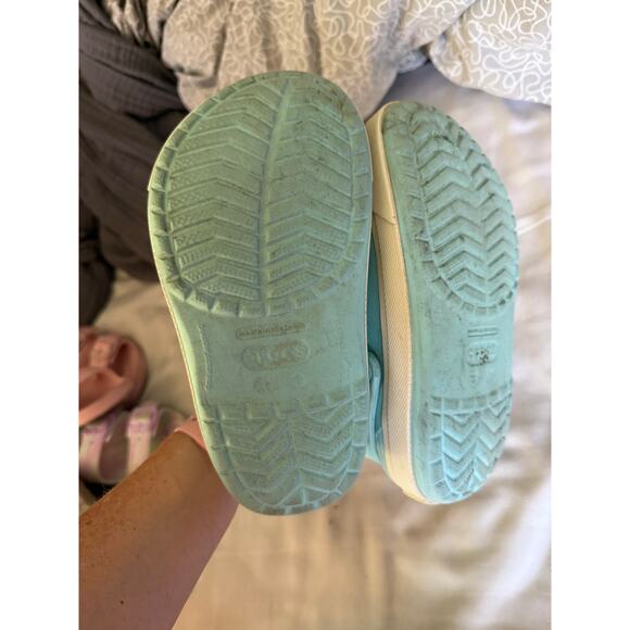 Crocs Teal Blue size 1 - Picture 2 of 3